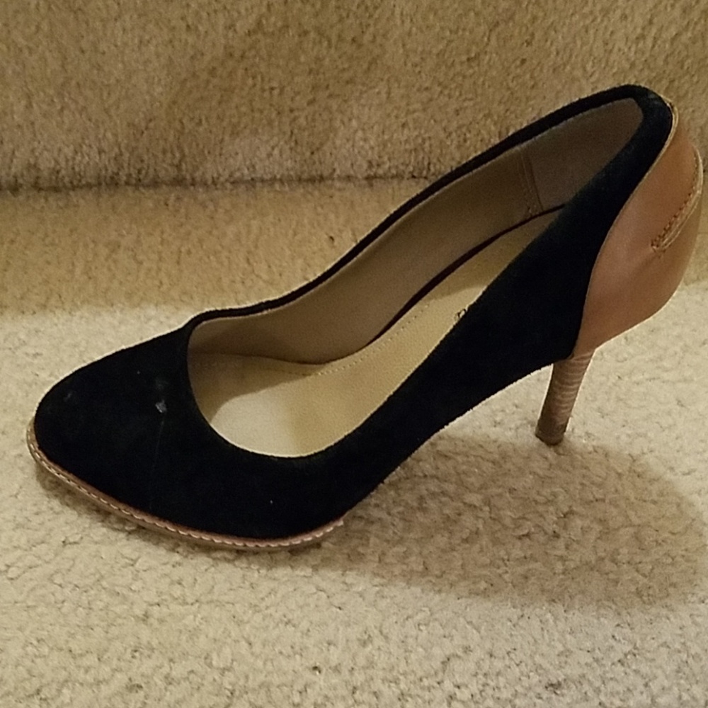 High heel shoes